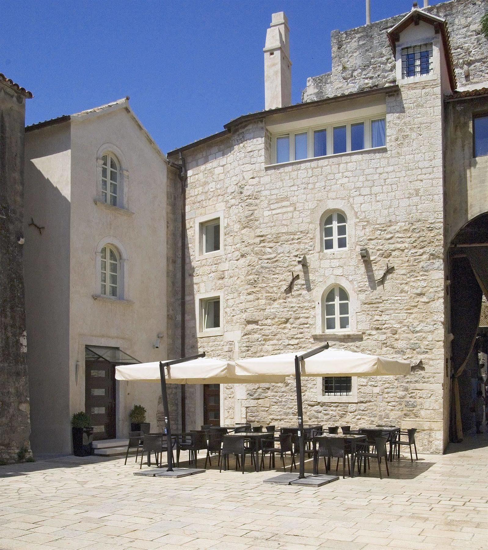 ספליט Hotel Vestibul Palace & Villa - Small Luxury Hotels Of The World מראה חיצוני תמונה